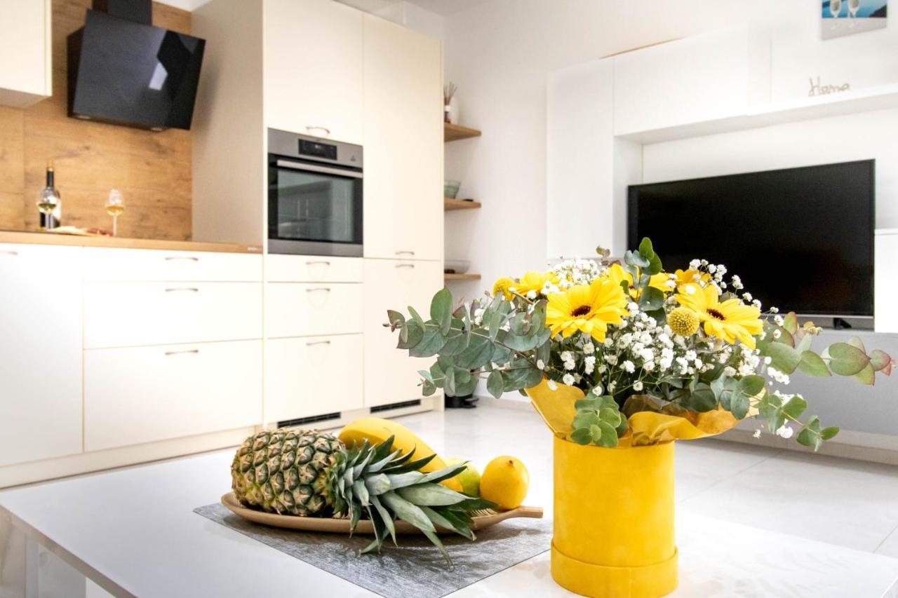 Apartment Juric พูลา ภายนอก รูปภาพ