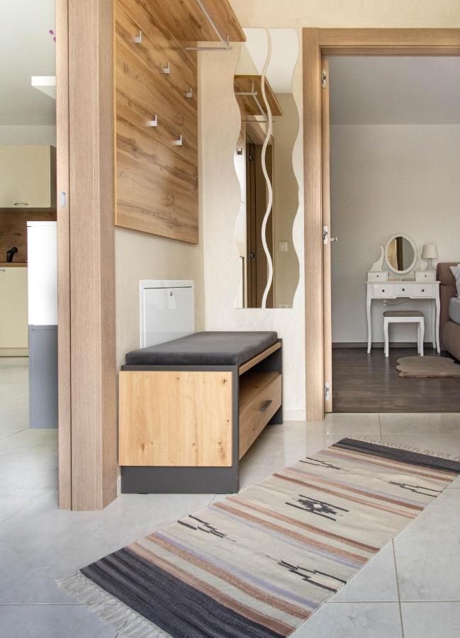 Apartment Juric พูลา ภายนอก รูปภาพ
